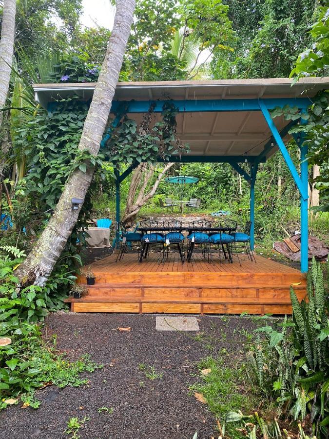 Отель Manta Soul Jungle Geodome Kealakekua Экстерьер фото